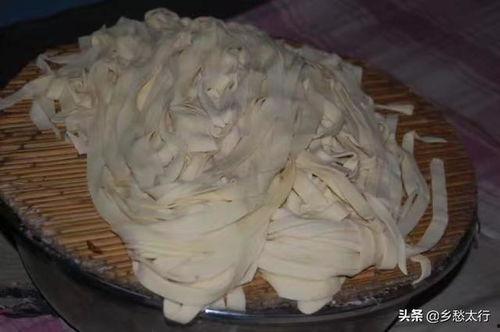 林州手擀面爆料视频最新,传统工艺与现代美味的完美融合 第2张 林州手擀面爆料视频最新,传统工艺与现代美味的完美融合 第2张
